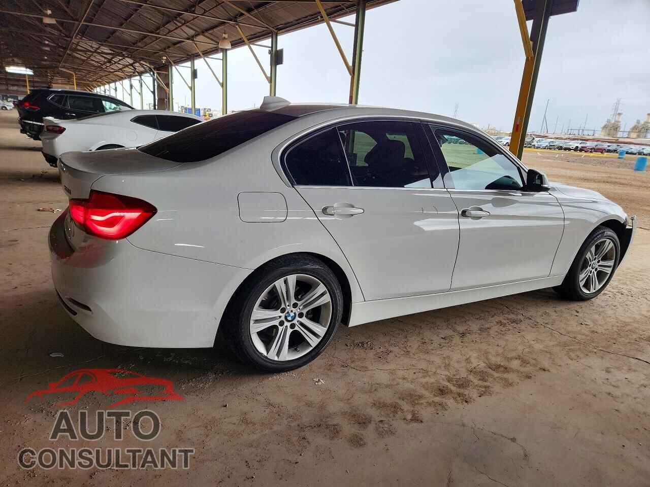 BMW 3 SERIES 2018 - WBA8B9C53JEE82993