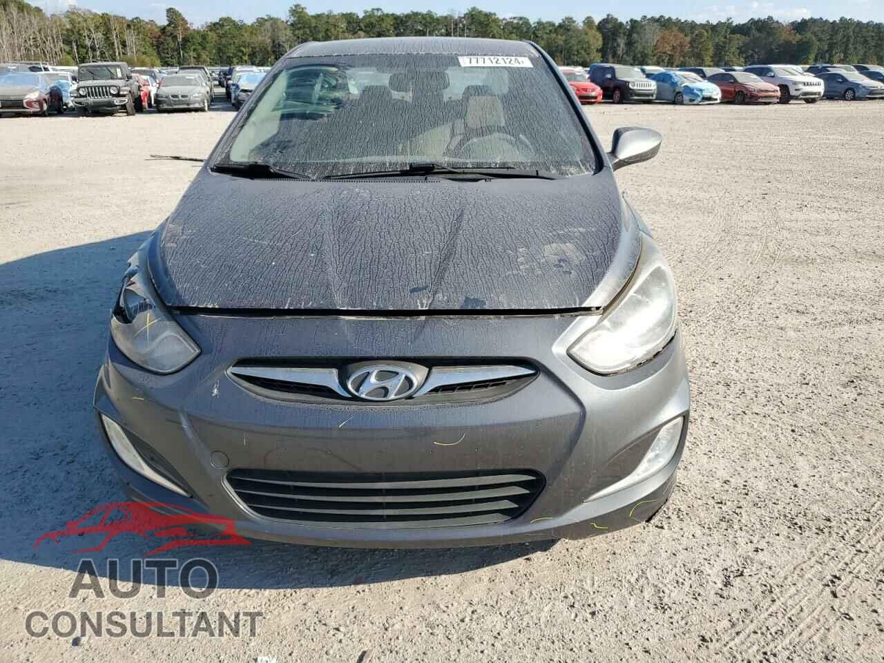 HYUNDAI ACCENT 2013 - KMHCU4AE3DU338280