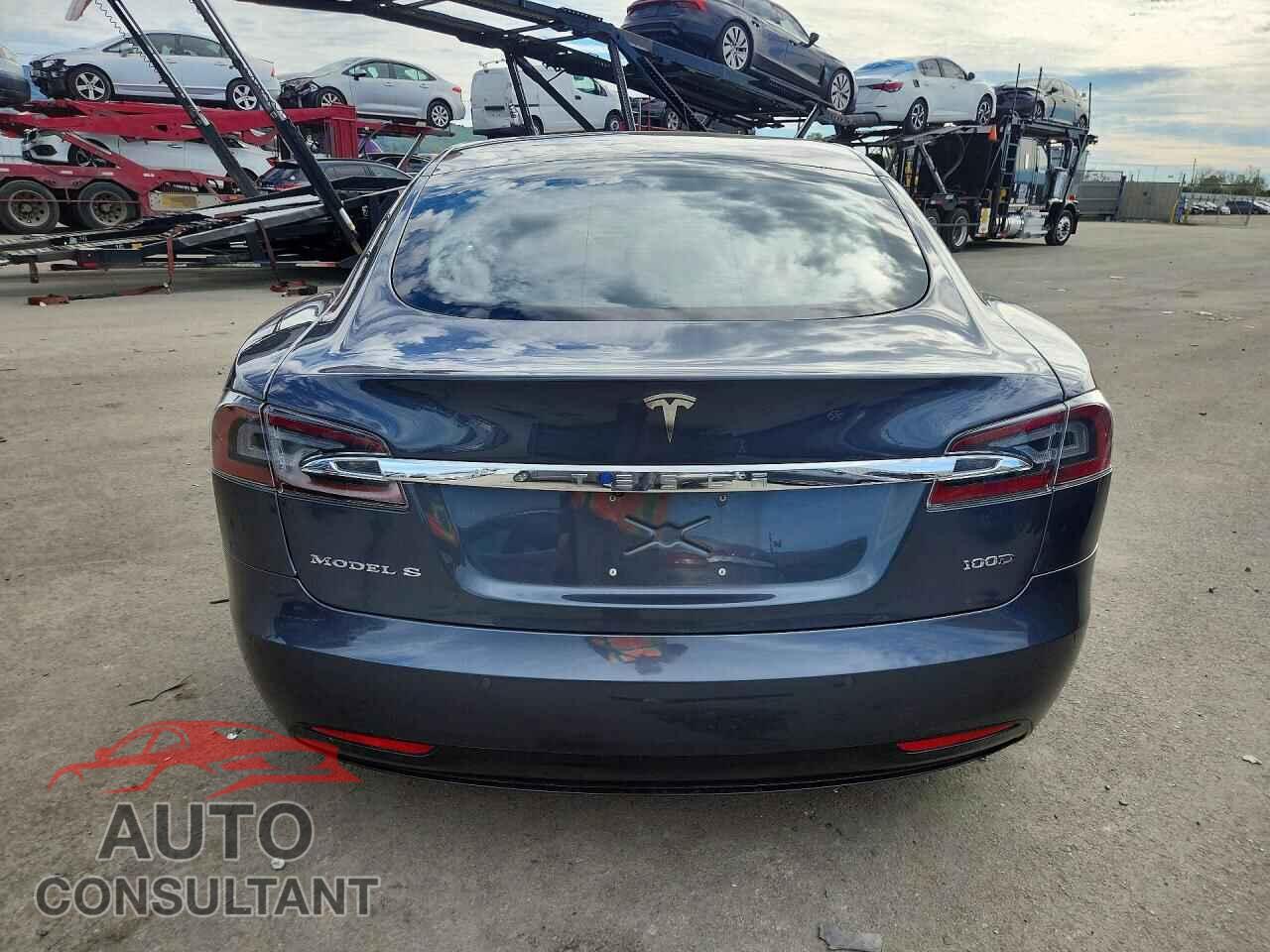 TESLA MODEL S 2017 - 5YJSA1E2XHF217316