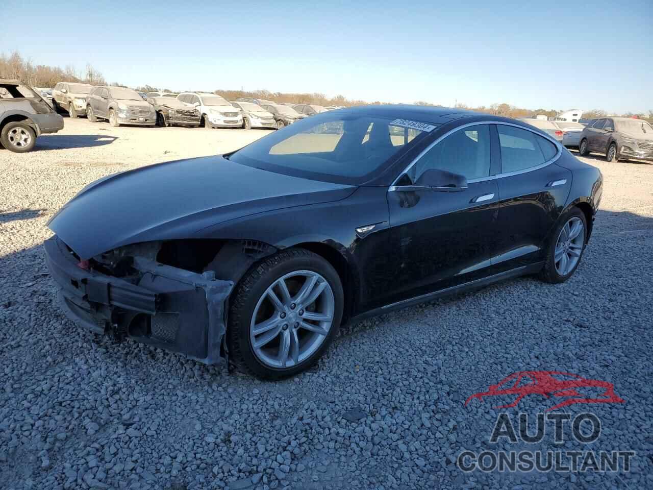 TESLA MODEL S 2013 - 5YJSA1AC8DFP10937