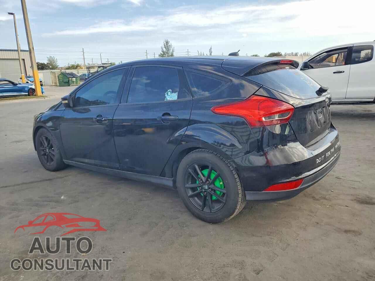 FORD FOCUS 2016 - 1FADP3K2XGL393601