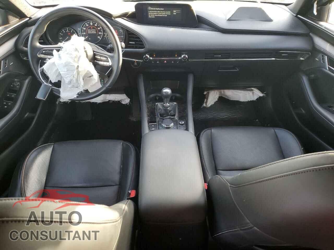 MAZDA 3 2020 - JM1BPANM4L1168440