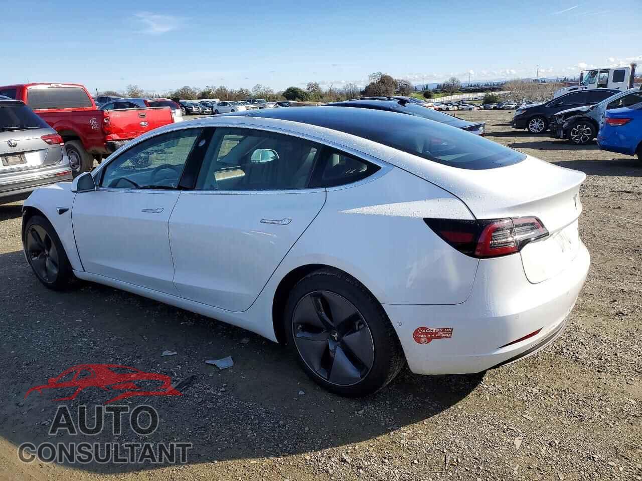 TESLA MODEL 3 2018 - 5YJ3E1EB5JF093860
