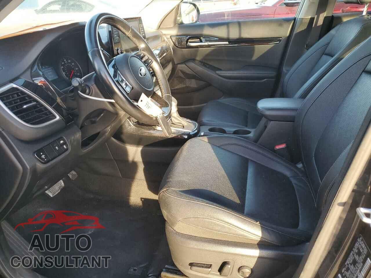KIA SELTOS 2021 - KNDERCAA6M7042111