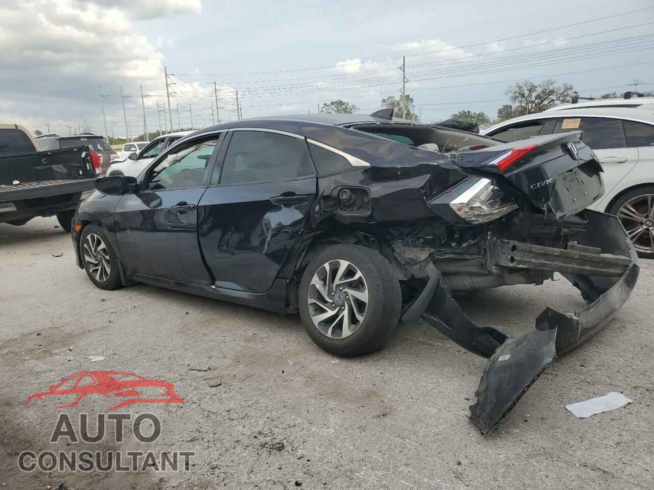 HONDA CIVIC 2017 - 2HGFC2F70HH524887