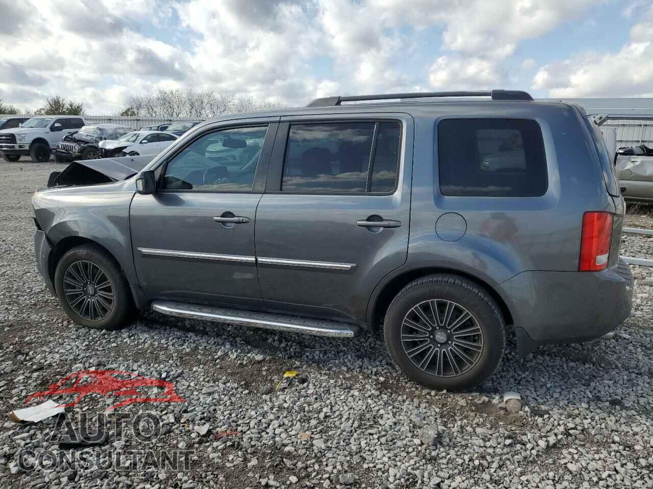 HONDA PILOT 2013 - 5FNYF3H9XDB001119