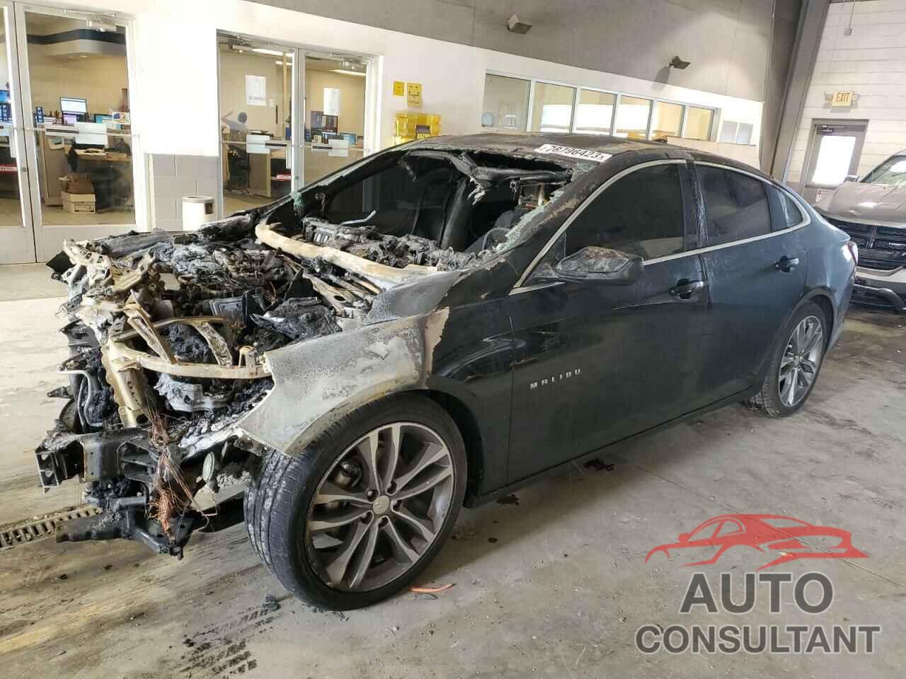 CHEVROLET MALIBU 2021 - 1G1ZD5ST1MF026747