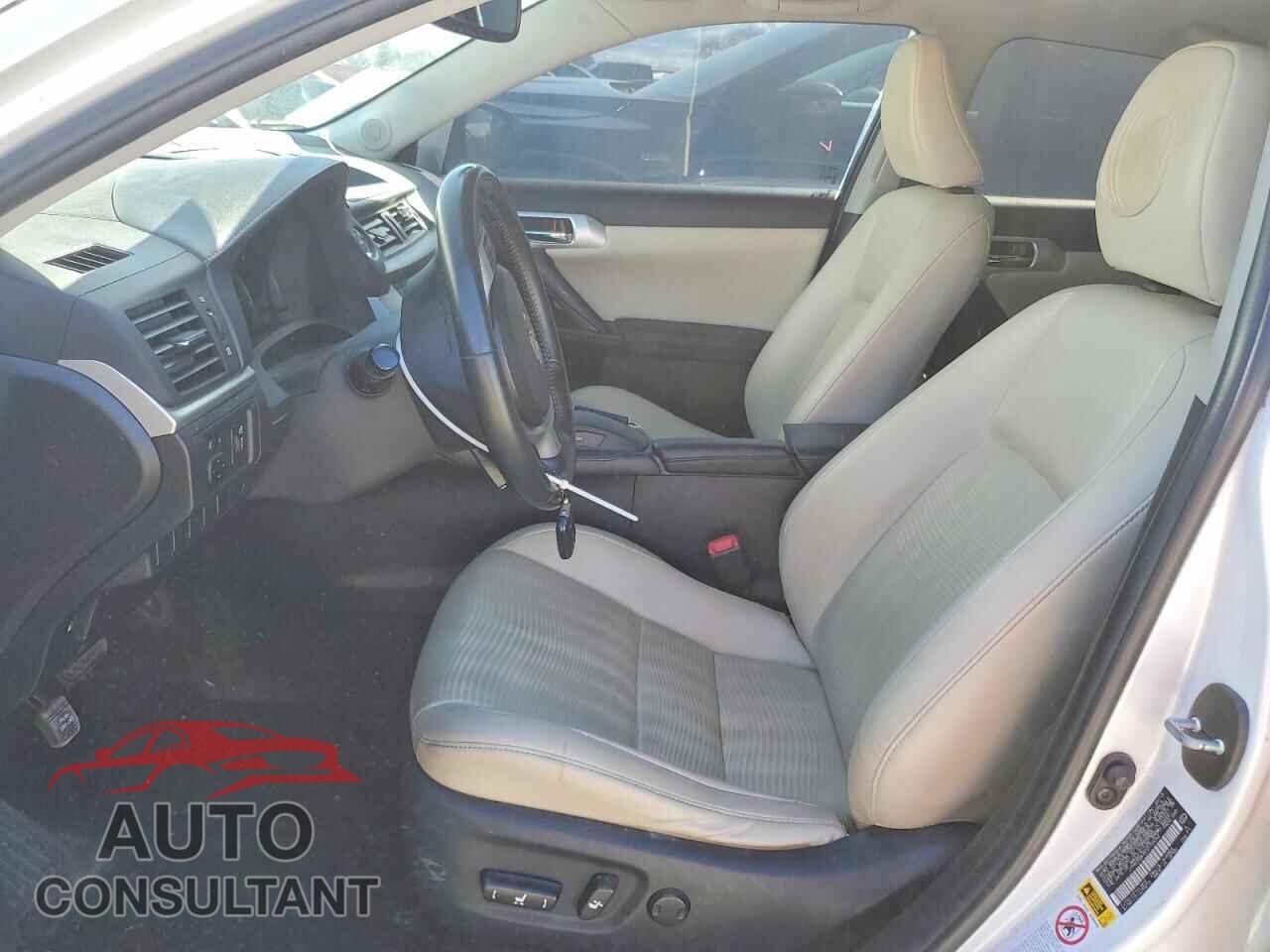 LEXUS CT 200 2013 - JTHKD5BH5D2150062