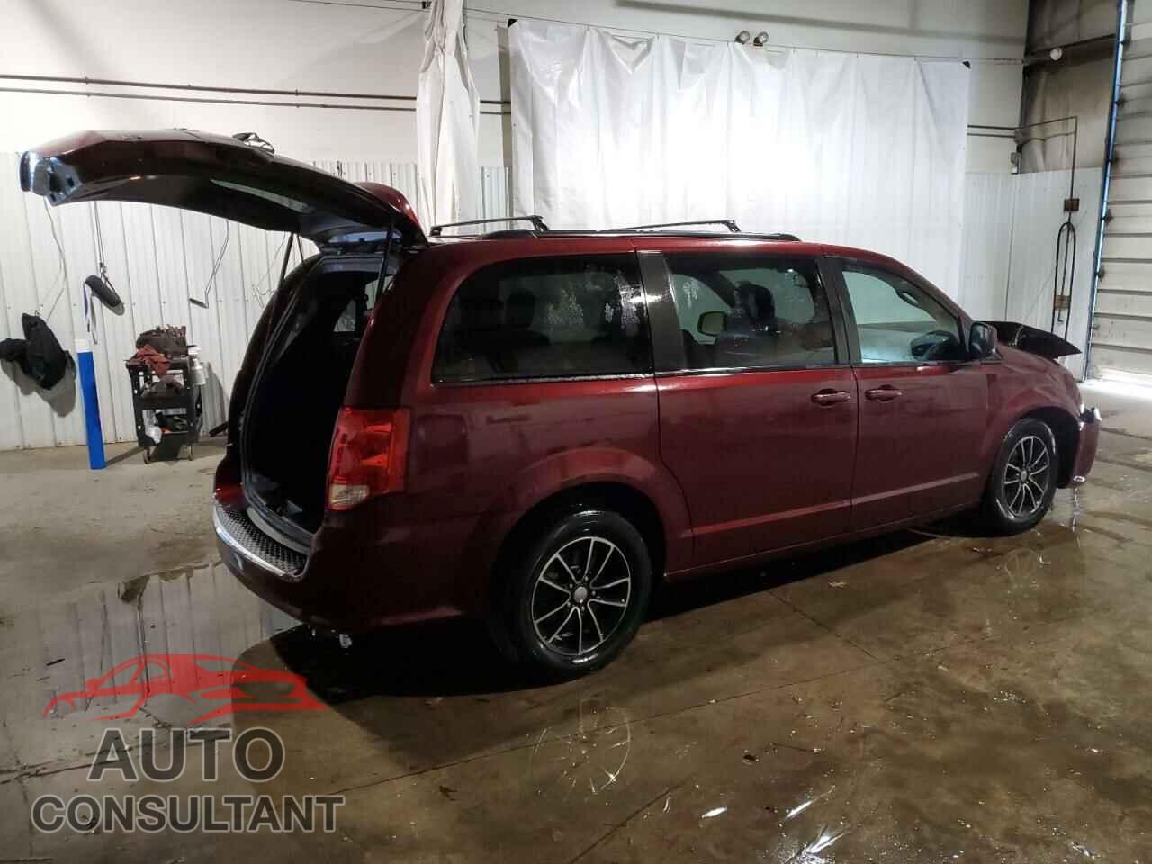 DODGE CARAVAN 2018 - 2C4RDGEG0JR284103