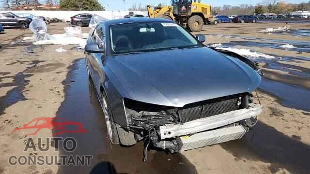 AUDI A5 2013 - WAUGFAFR3DA076768