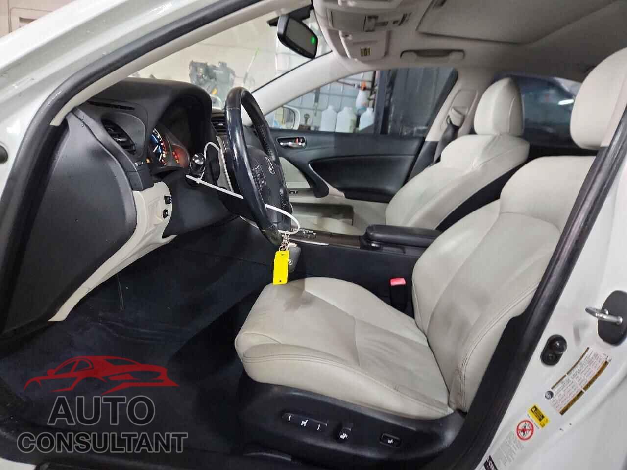 LEXUS IS 250 2010 - JTHBF5C26A5115433