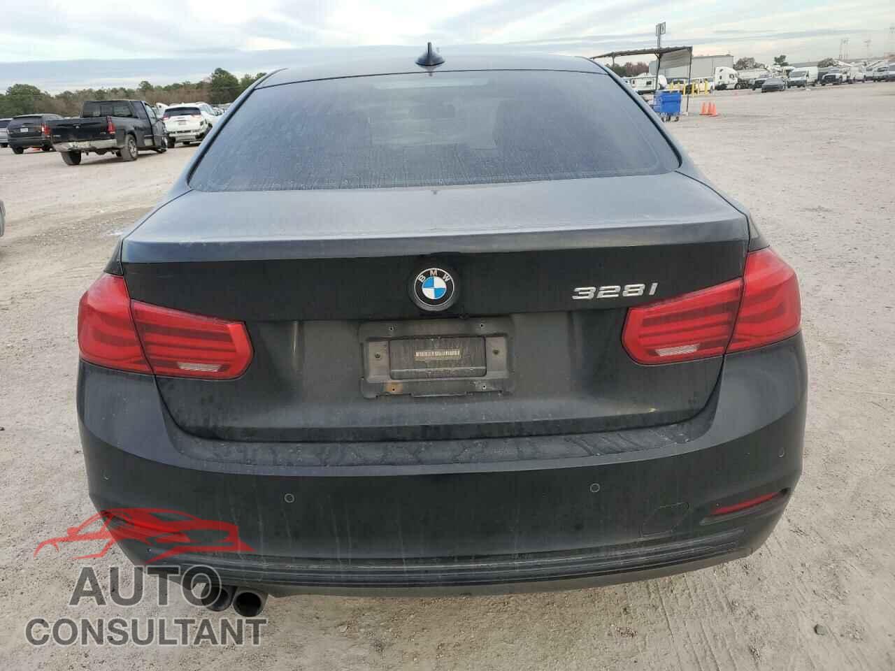 BMW 3 SERIES 2016 - WBA8E9G5XGNU28808