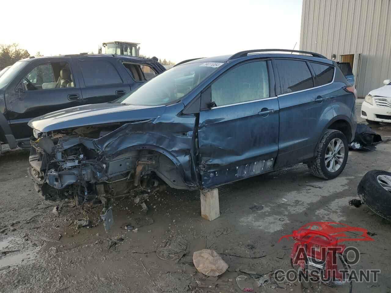FORD ESCAPE 2018 - 1FMCU9GD9JUB46871