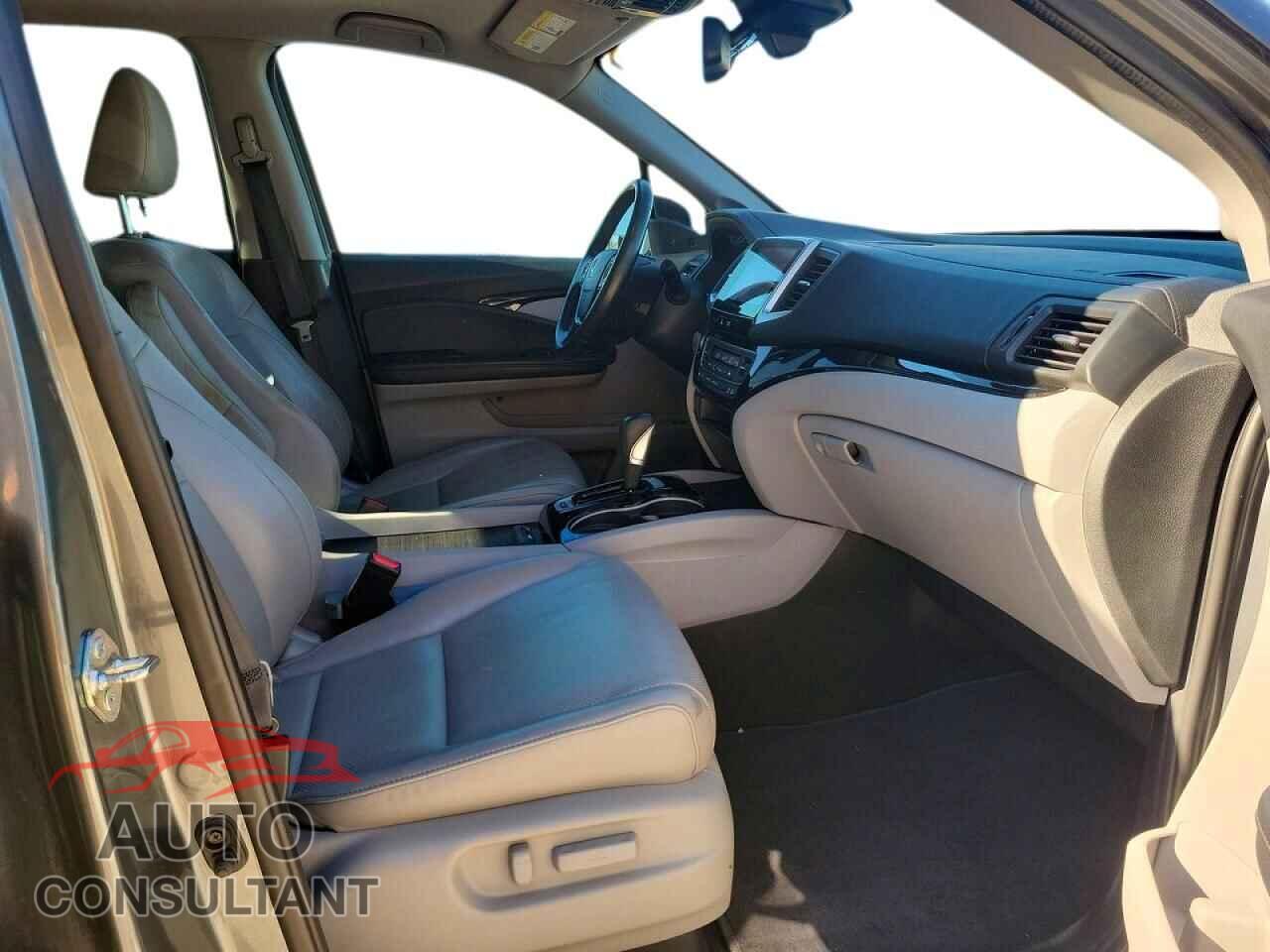 HONDA RIDGELINE 2019 - 5FPYK3F7XKB021811