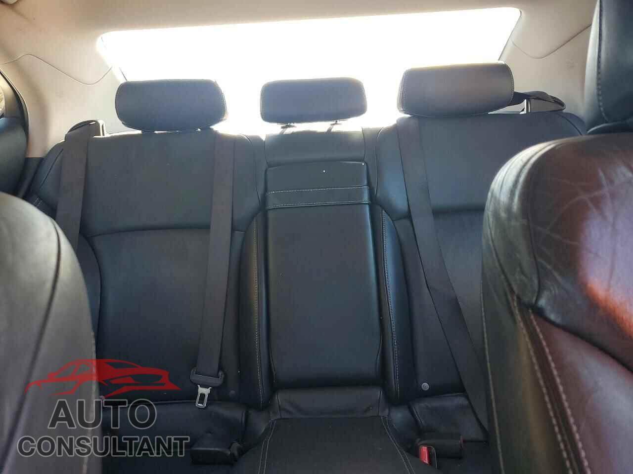 LEXUS IS 2009 - JTHBK262895092416