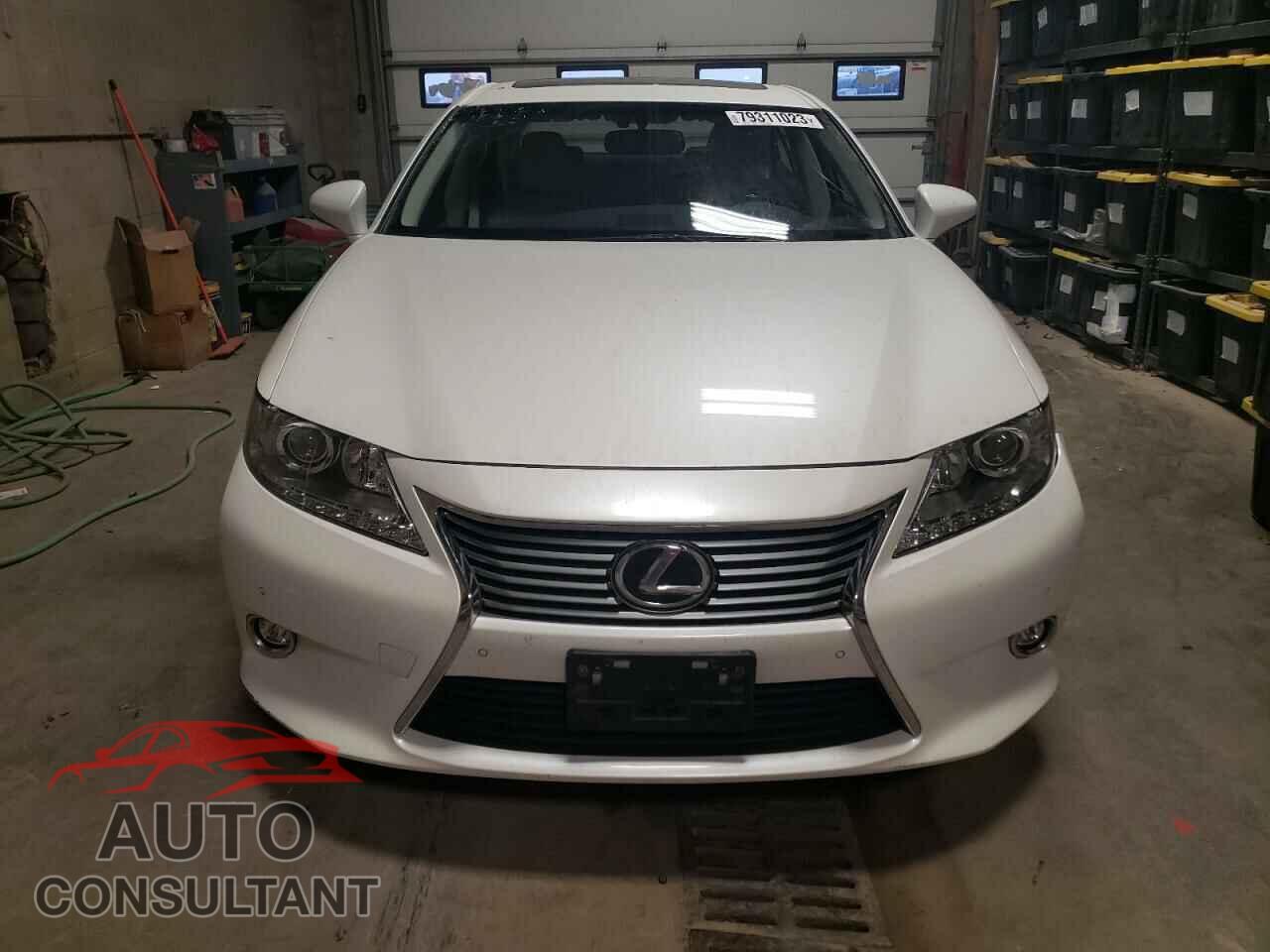 LEXUS ES350 2015 - JTHBK1GG3F2205108