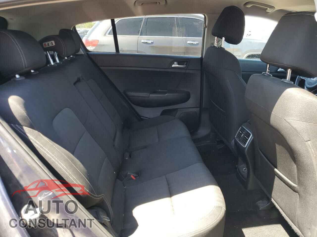 KIA SPORTAGE 2017 - KNDPMCAC2H7277653