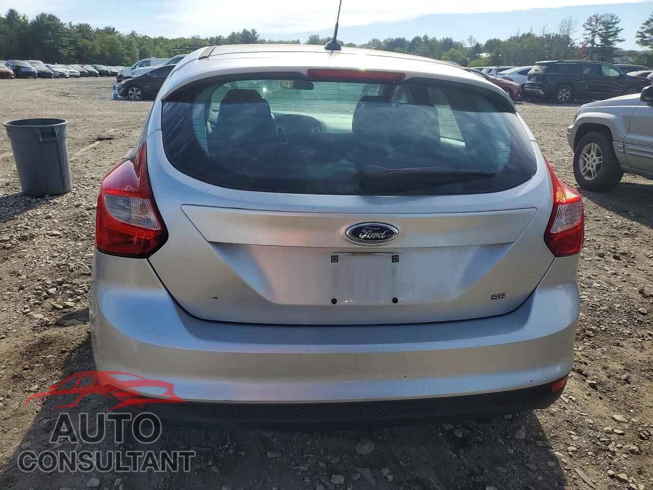 FORD FOCUS 2014 - 1FADP3K25EL424461