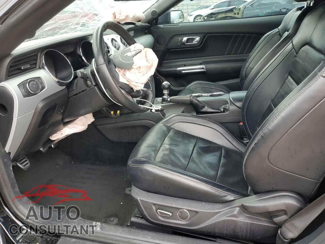 FORD MUSTANG 2017 - 1FA6P8TH1H5258294