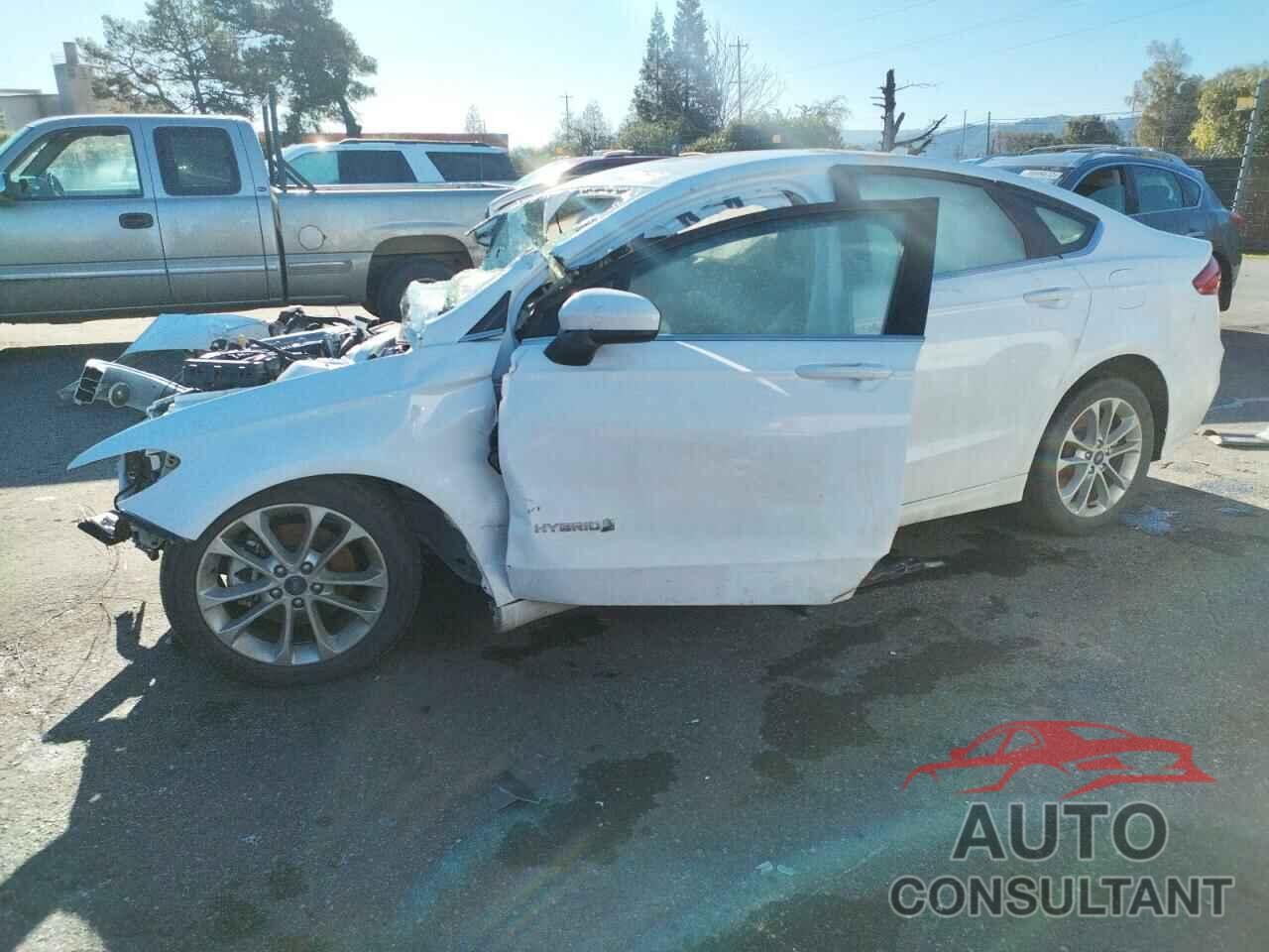 FORD FUSION 2019 - 3FA6P0LU4KR178765