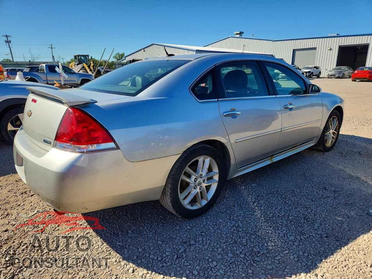 CHEVROLET IMPALA 2013 - 2G1WC5E31D1216184