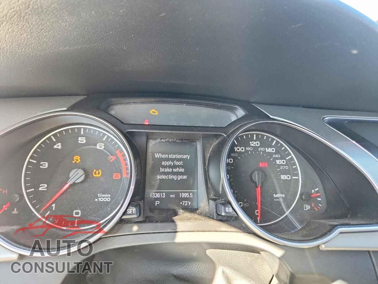 AUDI A5 2011 - WAULFAFR0BA008133