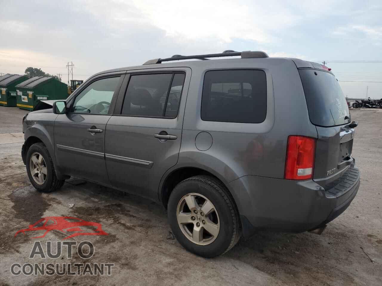 HONDA PILOT 2011 - 5FNYF3H55BB013432