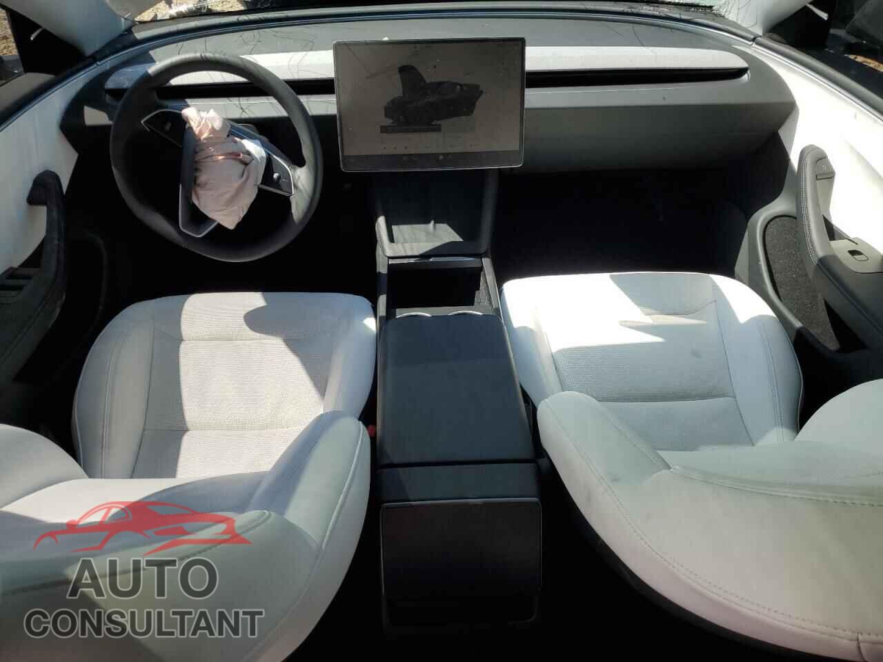 TESLA MODEL 3 2025 - 5YJ3E1EA2SF934333