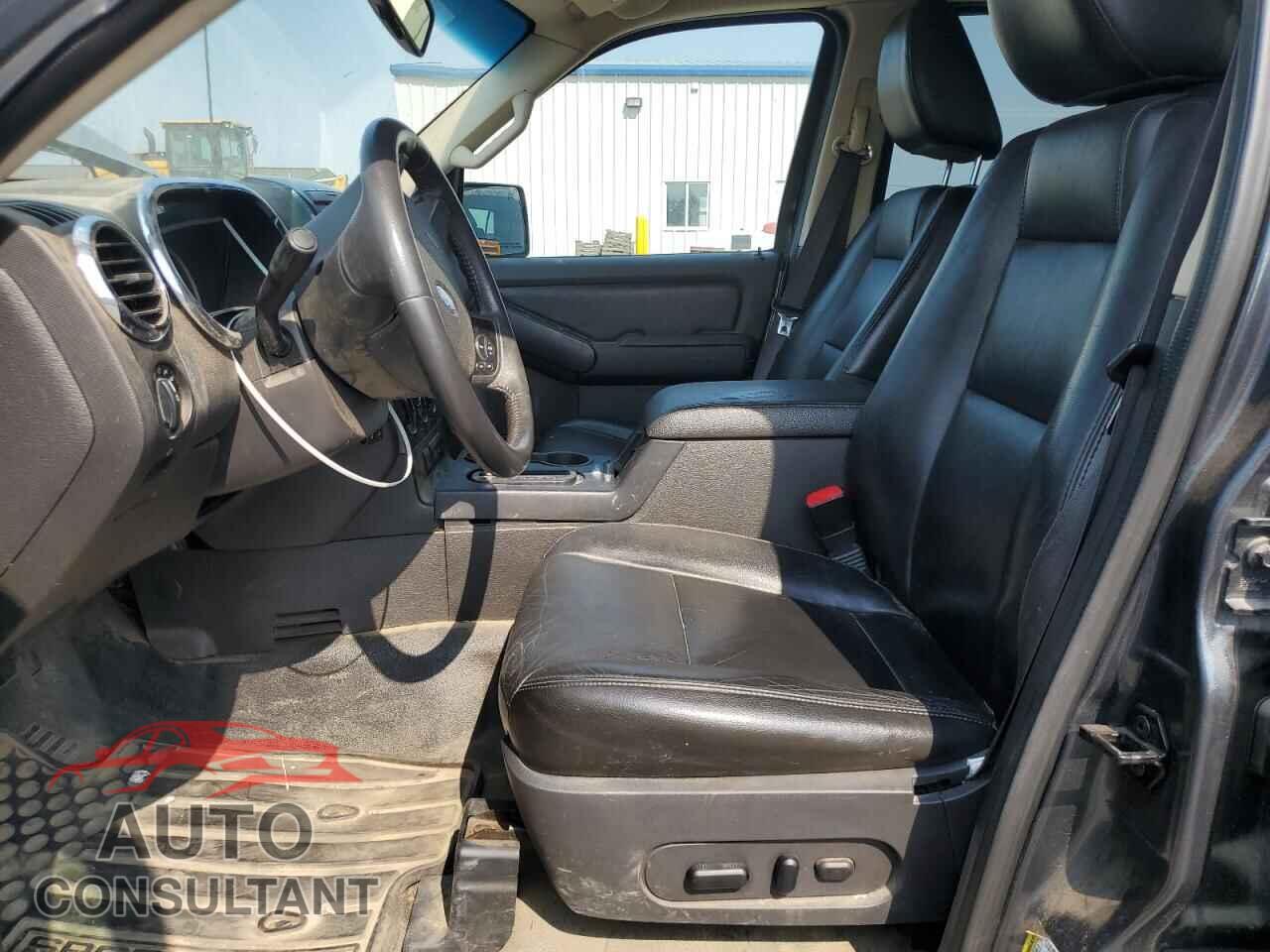 FORD EXPLORER 2010 - 1FMEU5DE4AUA31402