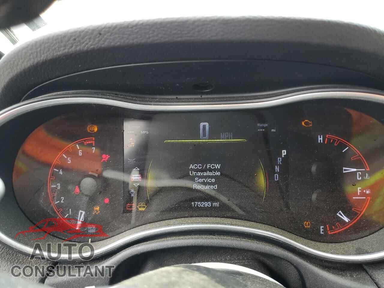 DODGE DURANGO 2018 - 1C4RDJEG6JC302335