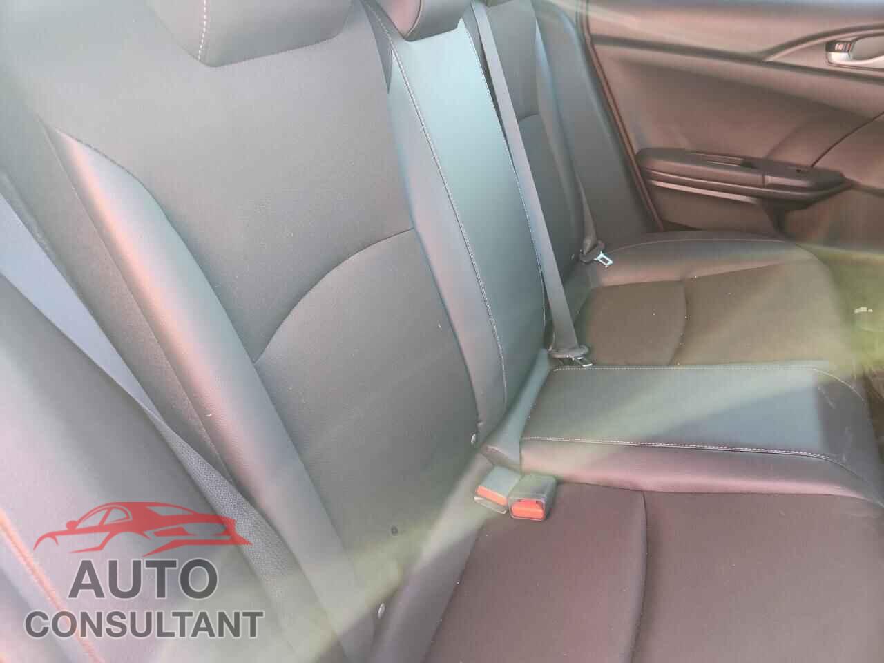 HONDA CIVIC 2021 - 2HGFC2F83MH556848