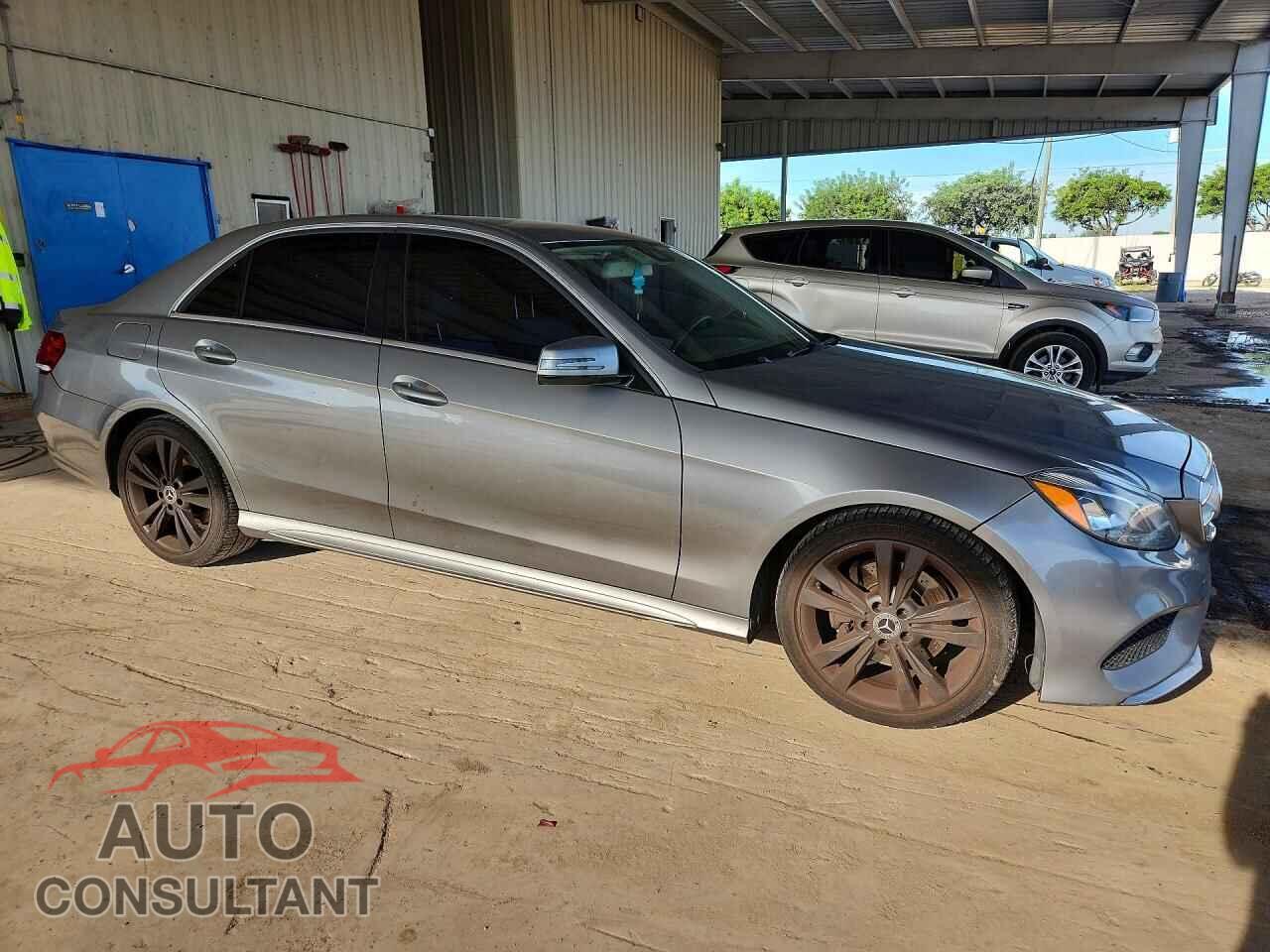 MERCEDES-BENZ E-CLASS 2014 - WDDHF5KB3EA880504