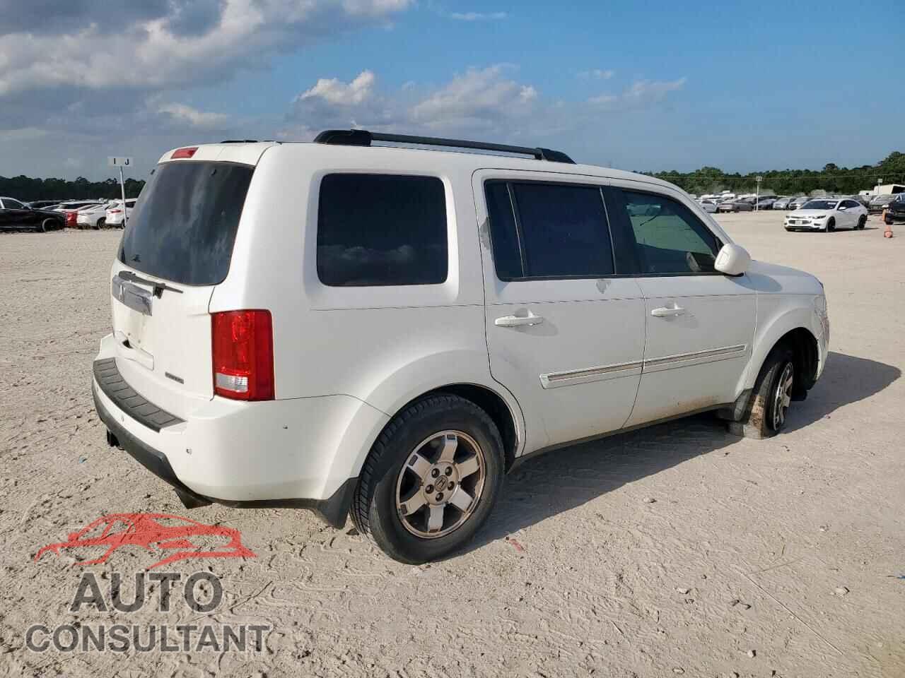 HONDA PILOT 2011 - 5FNYF3H98BB029742