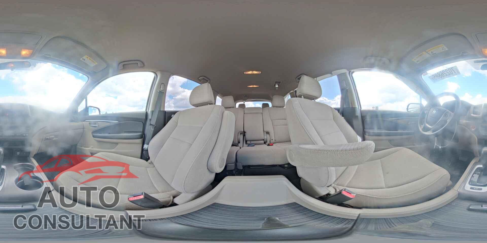 HONDA PILOT 2017 - 5FNYF6H32HB058093
