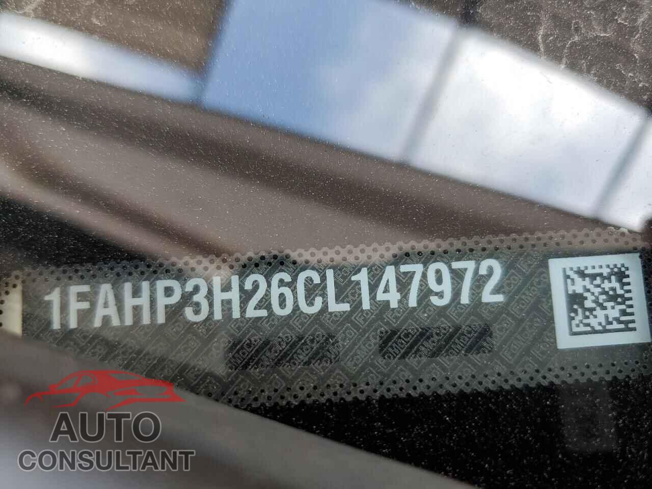 FORD FOCUS 2012 - 1FAHP3H26CL147972