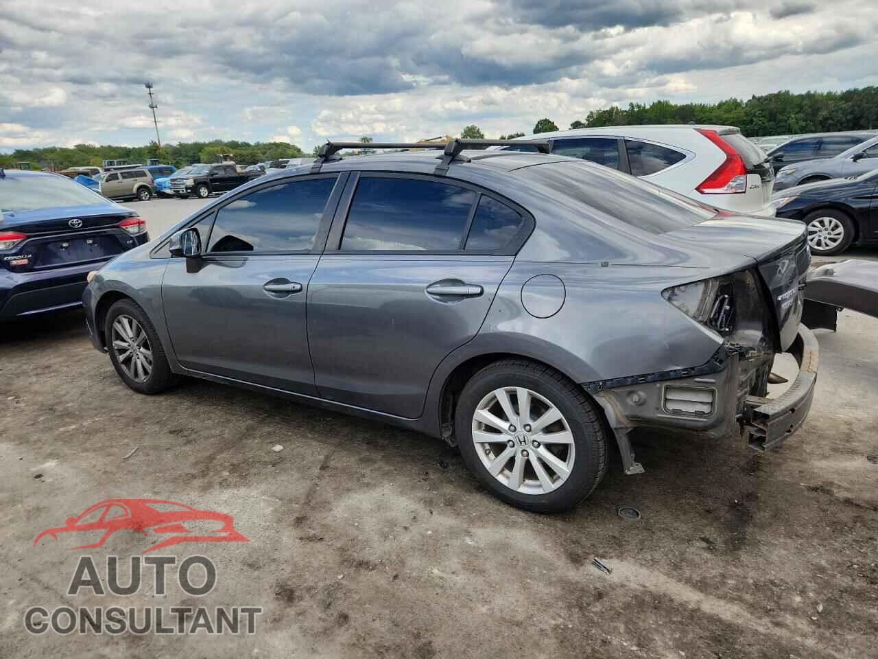 HONDA CIVIC 2012 - 2HGFB2F98CH528375