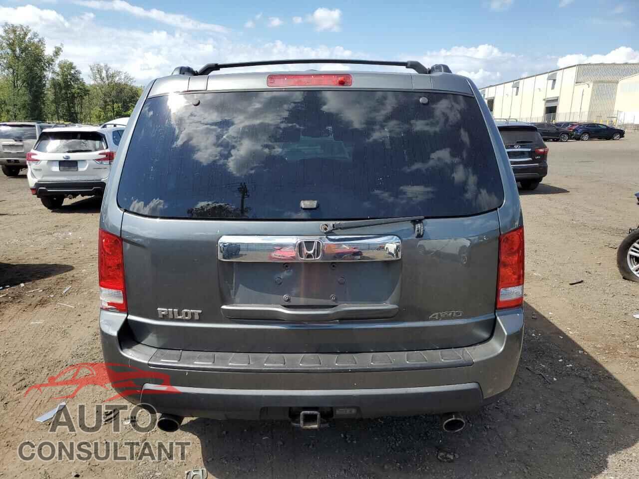 HONDA PILOT 2009 - 5FNYF48699B006136