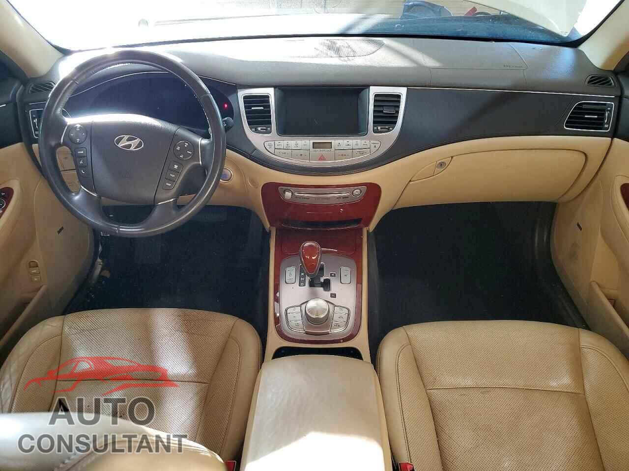 HYUNDAI GENESIS 2012 - KMHGC4DD2CU170721