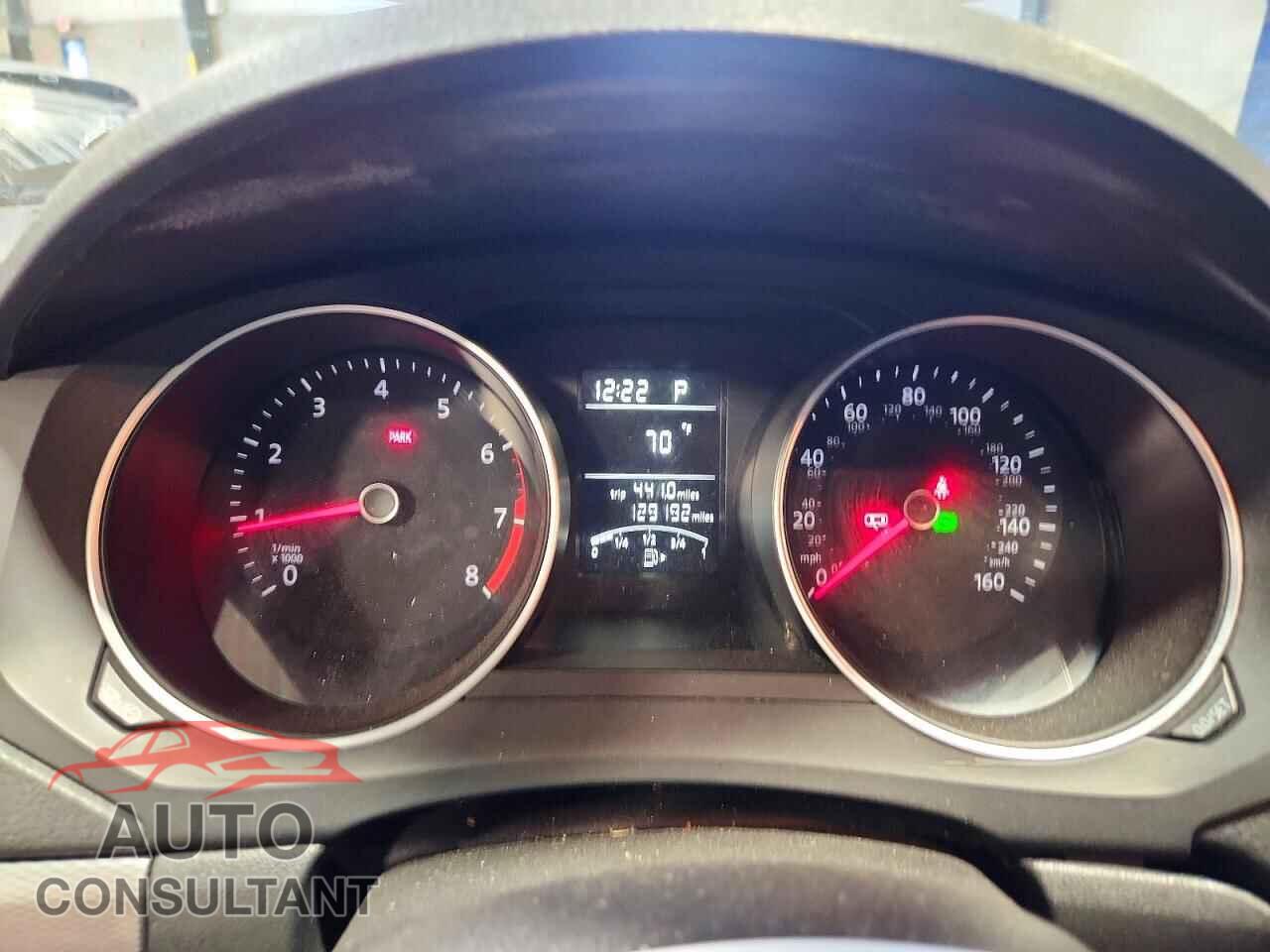 VOLKSWAGEN JETTA 2017 - 3VW2B7AJ5HM401066