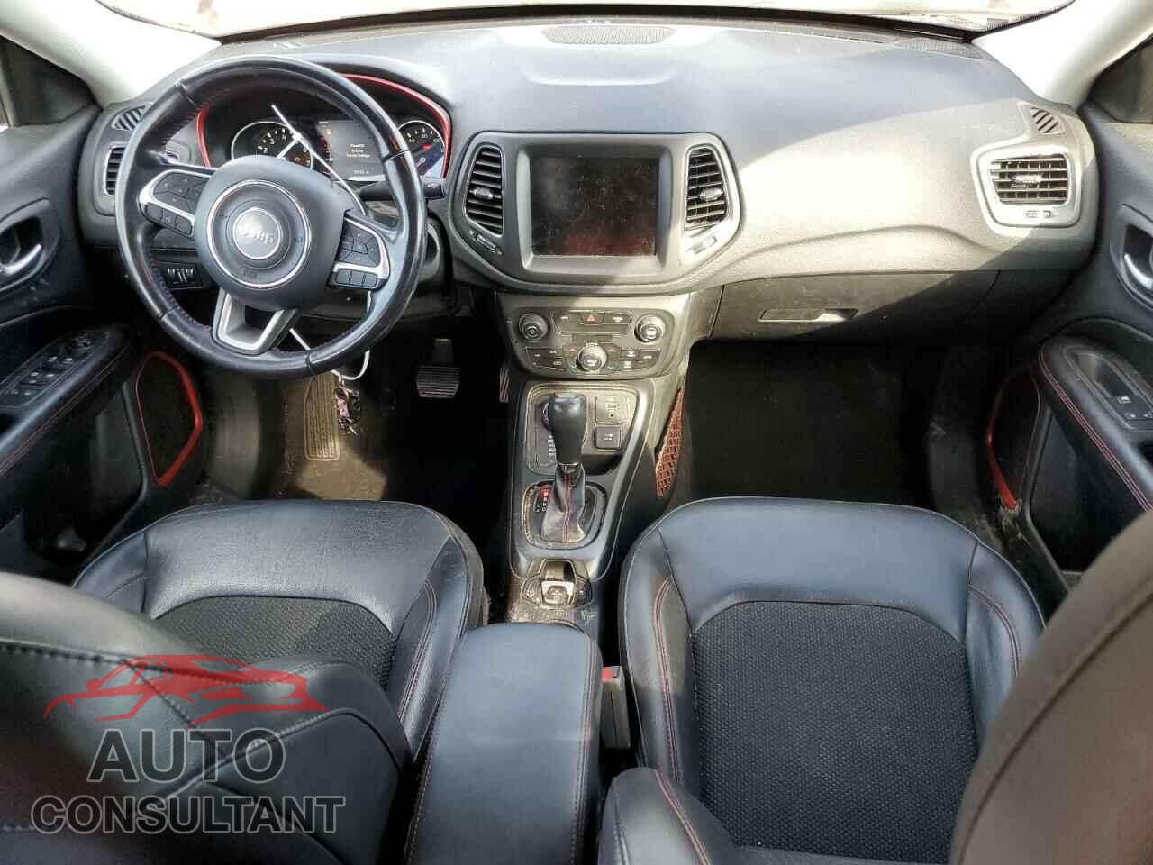 JEEP COMPASS 2020 - 3C4NJDDB8LT171723