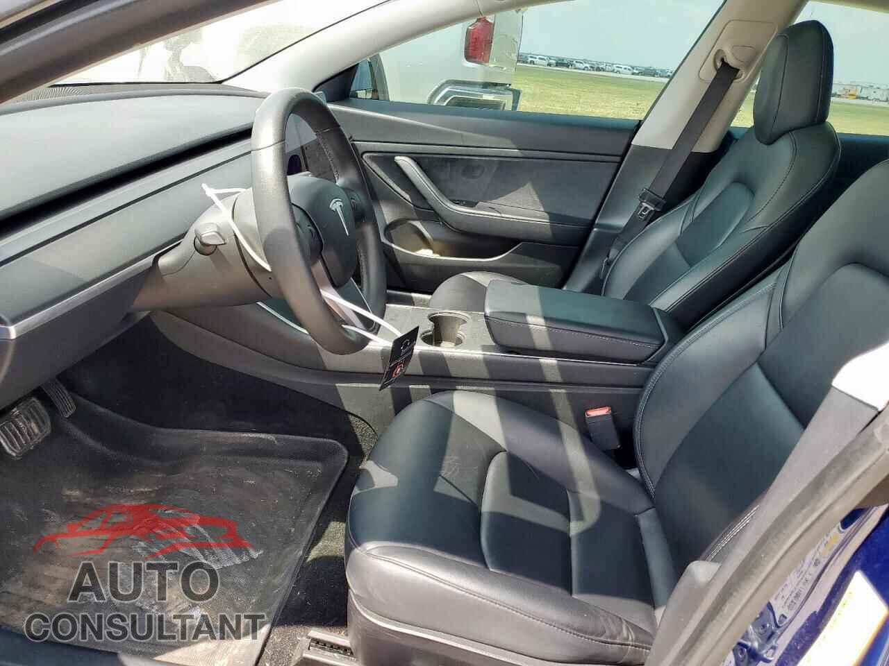 TESLA MODEL 3 2020 - 5YJ3E1EA7LF705857