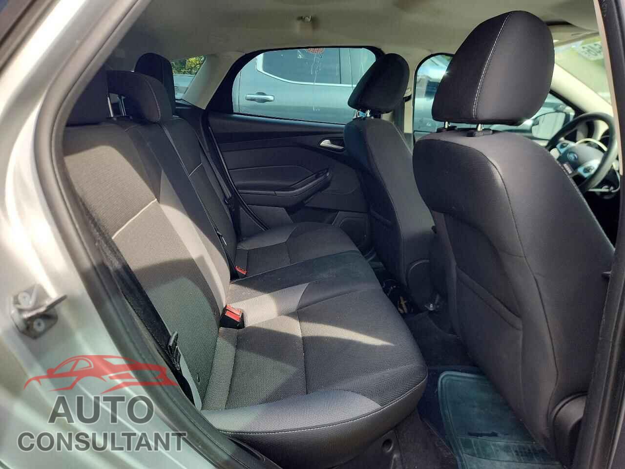 FORD FOCUS 2014 - 1FADP3K25EL379053