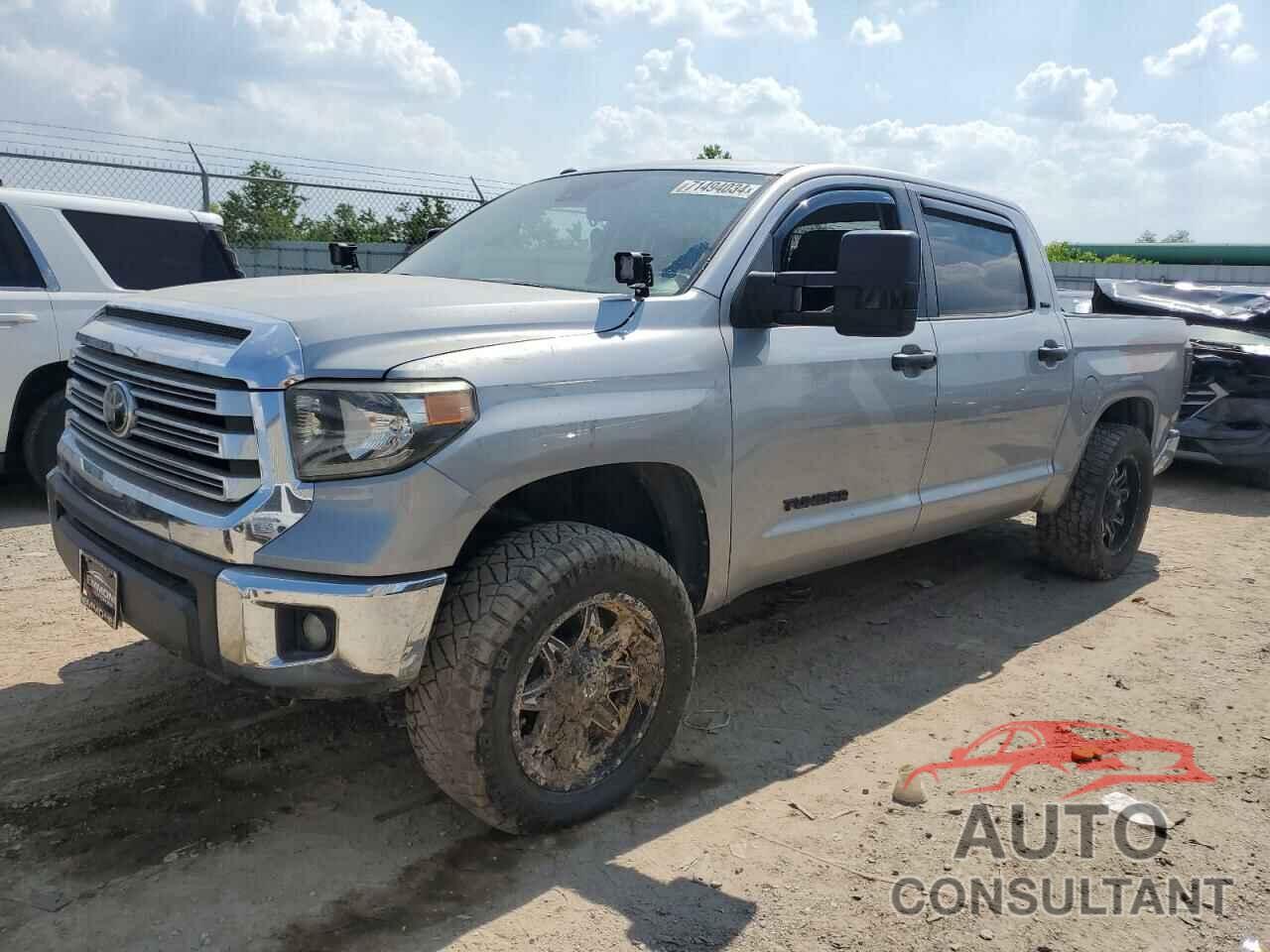 TOYOTA TUNDRA 2018 - 5TFEM5F15JX133675