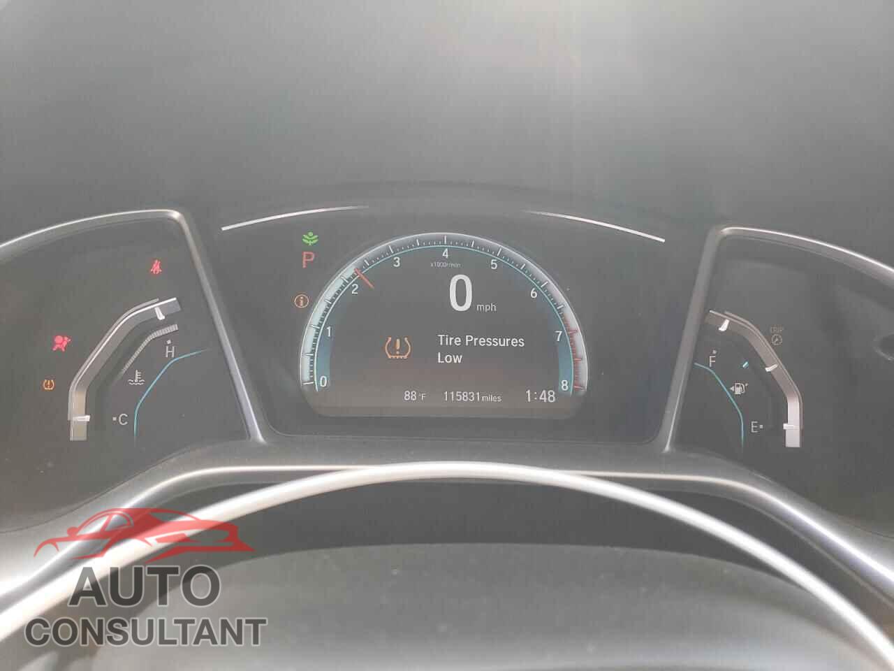 HONDA CIVIC 2018 - 2HGFC2F76JH516654