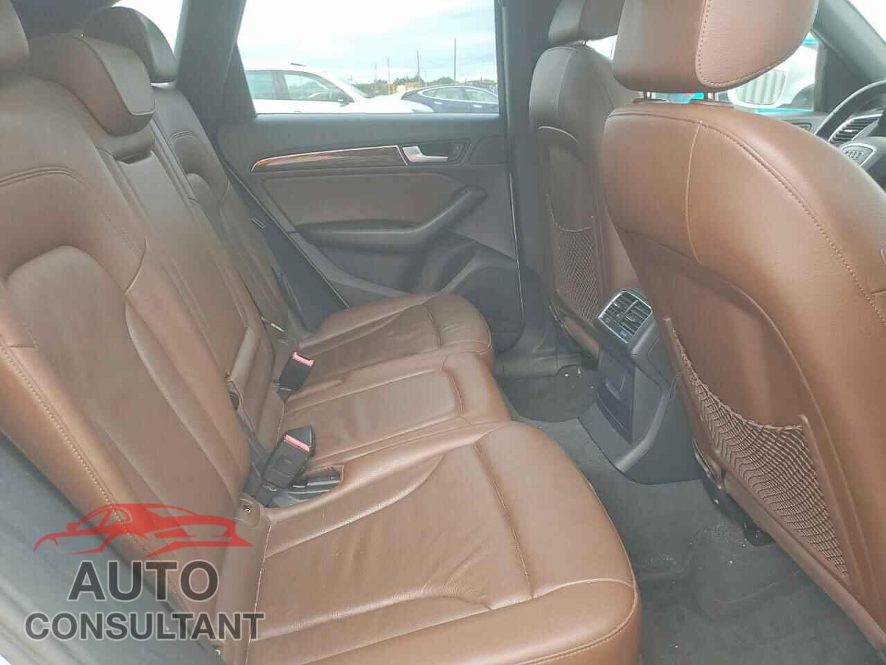 AUDI Q5 2015 - WA1LFAFP9FA025689