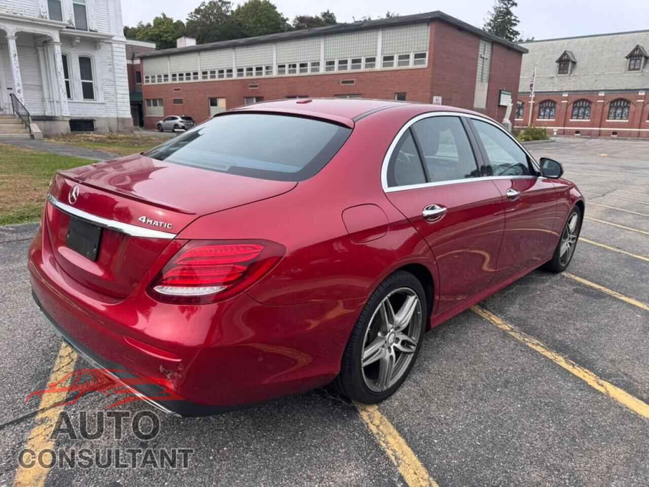 MERCEDES-BENZ E-CLASS 2017 - WDDZF4KB4HA161703