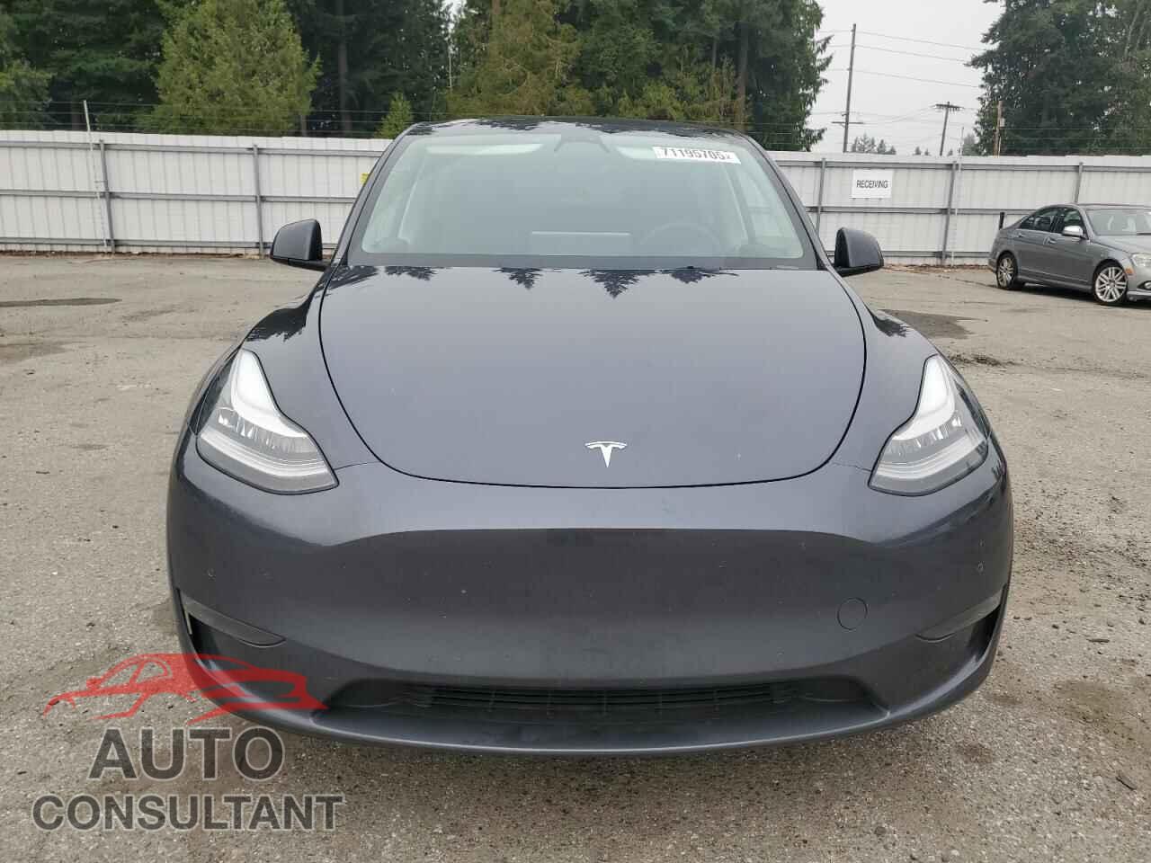 TESLA MODEL Y 2022 - 7SAYGDEE1NF424339