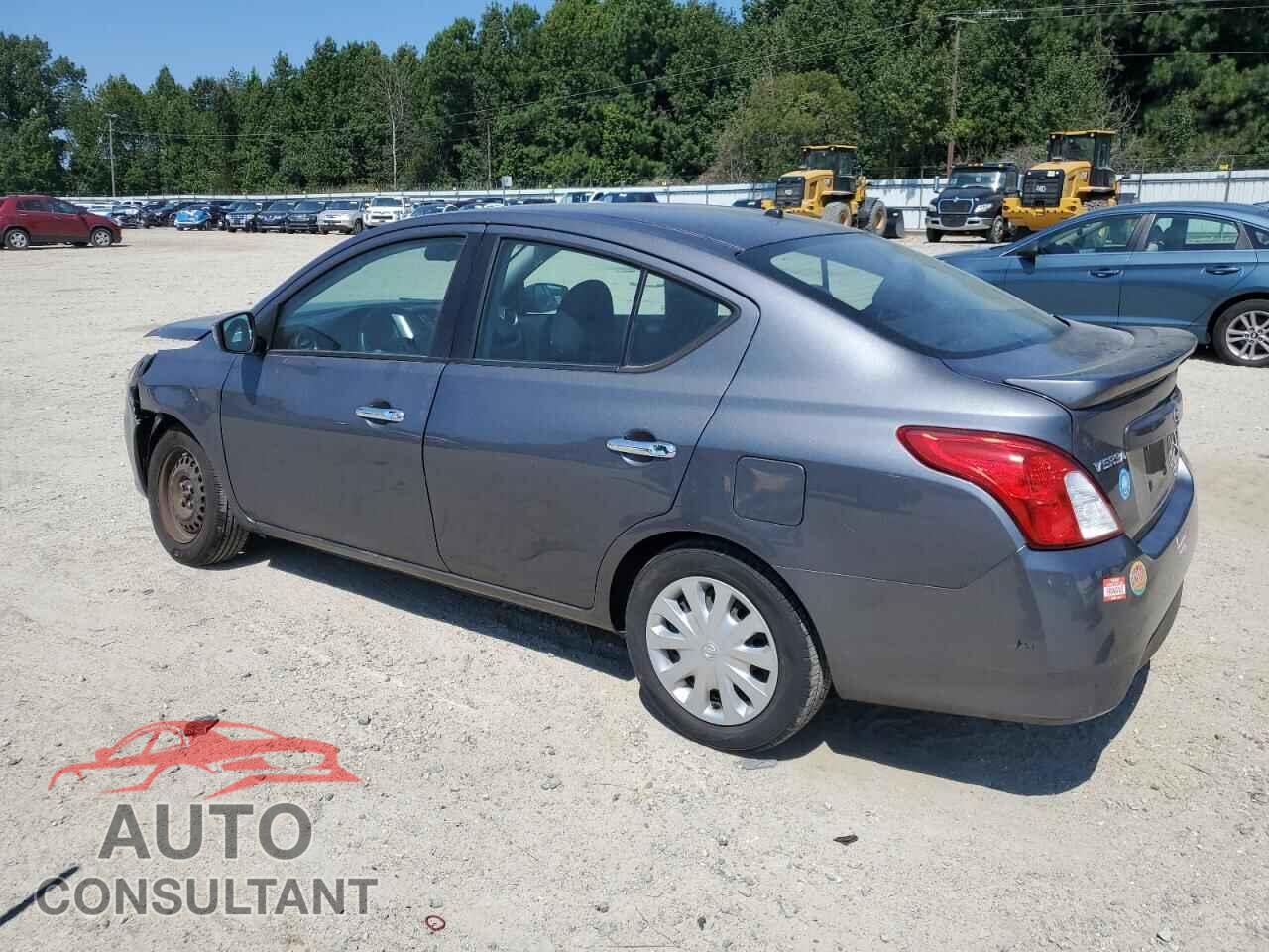 NISSAN VERSA 2019 - 3N1CN7AP3KL825641