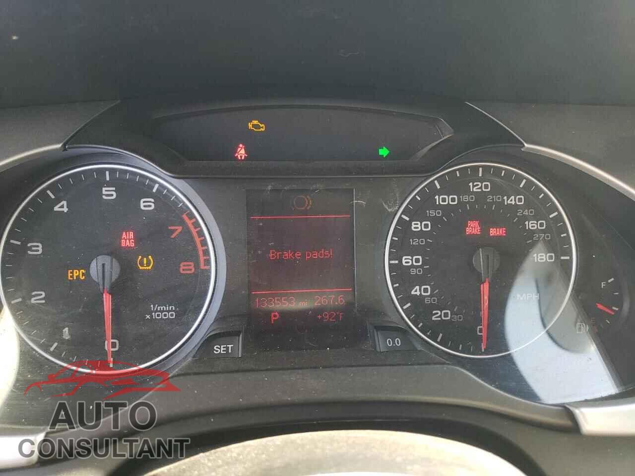 AUDI A4 2011 - WAUEFAFL7BN034273