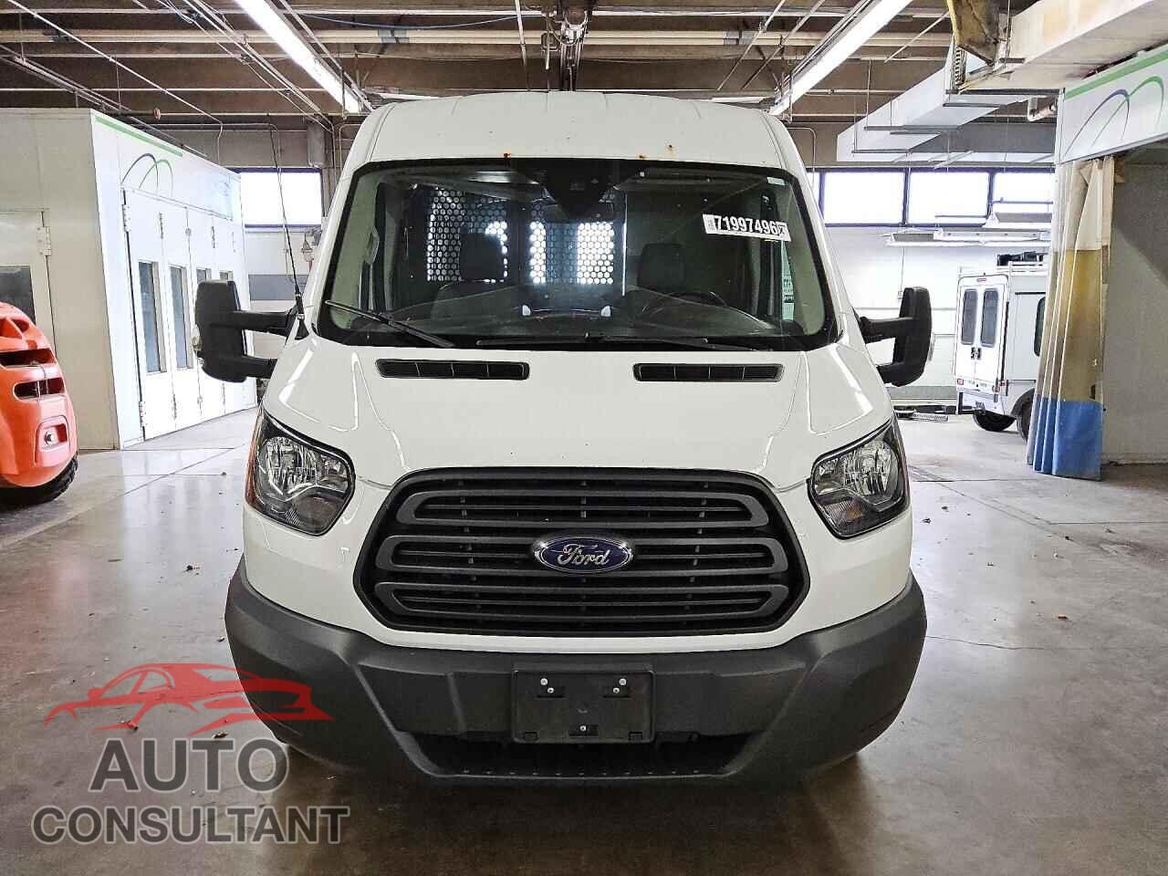FORD TRANSIT 2017 - 1FTYR2CM3HKA61913